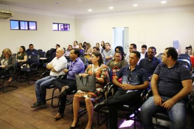 notícia: Governo quer desbloquear recursos para 14 municípios da área de influência da Vale