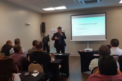 notícia: Fazenda estadual participa de treinamento sobre combustíveis
