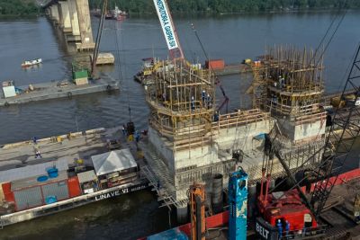 notícia: Setran conclui mastro central da ponte rio Moju em setembro
