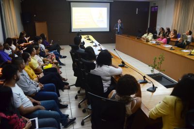 notícia: Palestra sobre suicídio esclarece o tema para servidores da Segup