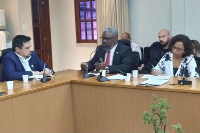 notícia: Gestores de segurança pública avaliam sistema prisional com peritos nacionais