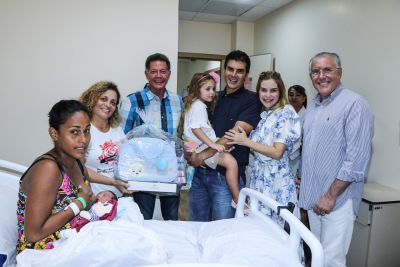 notícia: Nasce o primeiro bebê no novo Hospital Abelardo Santos