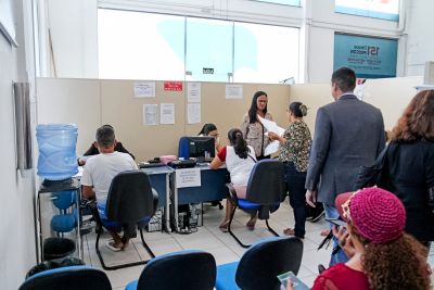 notícia: Mutirão no Procon renegocia dívidas bancárias e de cartões de crédito