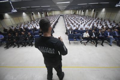 notícia: Palestras levam orientação e conhecimento aos agentes da Susipe em formação