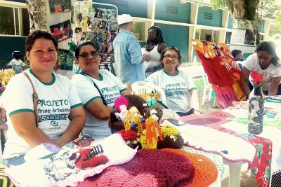 notícia: Feira Vitrine Artesanal reúne mais de 60 produtores do Estado