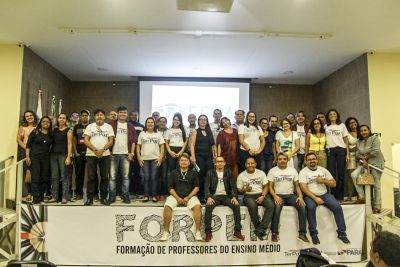 notícia: 'Aulão' encerra primeira qualificação de professores do ensino médio