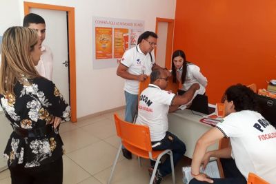 notícia: Fiscalização combate empréstimos abusivos oferecidos à pessoa idosa