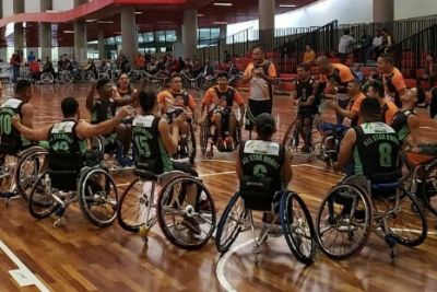 notícia: Basquete do All Star Rodas ganha medalha e acesso à elite nacional
