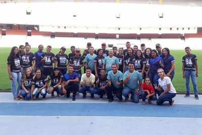 notícia: Alunos de Mãe do Rio e Ananindeua conhecem o Estádio Olímpico
