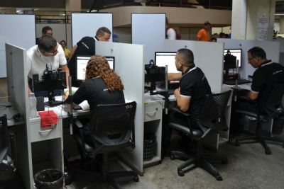 notícia: Detran amplia sistema de reconhecimento facial para serviços de CNH's