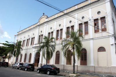 notícia: Uepa lança edital de concurso público com 120 vagas