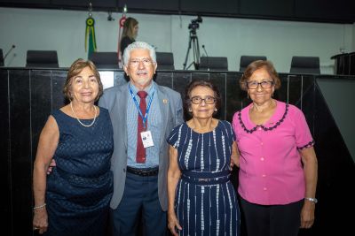 notícia: Escola de Enfermagem da Uepa é homenageada em Sessão Solene na Alepa