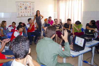 notícia: Graesp capacita alunos com deficiência auditiva para combate a incêndio