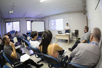 notícia: Uepa e IPT ensinam a tratar água e resíduos do manejo da mandioca