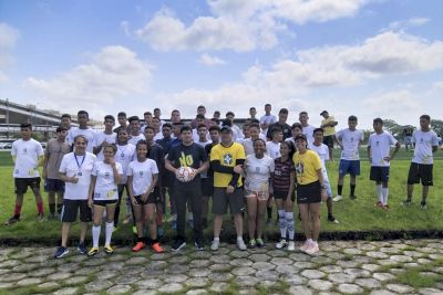 notícia: Seel promove manhã recreativa aos alunos do projeto 'Gol do Brasil' 