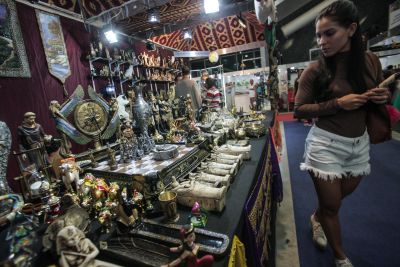 notícia: Feiras de artesanato no Hangar comercializaram mais de R$ 2 milhões