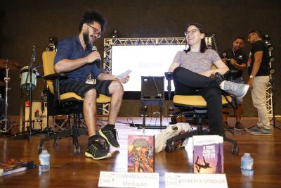 notícia: Encontro Literário debate fantasia e realidade na Festa de Bragança
