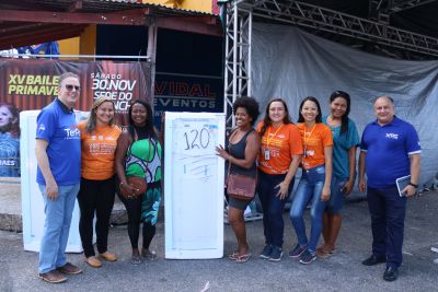 notícia: Tarifa Social cadastra famílias de baixa renda para descontos na conta de energia elétrica