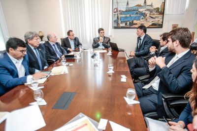 notícia: Governo e Ambev anunciam investimento de R$ 300 milhões no setor industrial do Pará, gerando 4,6 mil vagas de emprego