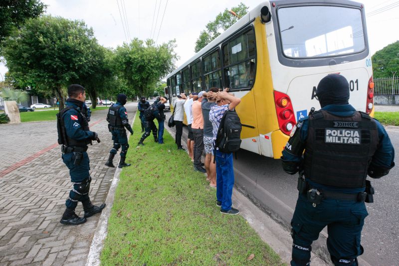 Batalhao Moto Policia. <div class='credito_fotos'>Foto: Jader Paes / Agência Pará | <a href='/midias/2020/originais/5875_dd432658-abc2-2580-0e5b-5d9181213a5d.jpg' download><i class='fa-solid fa-download'></i> Download</a></div>