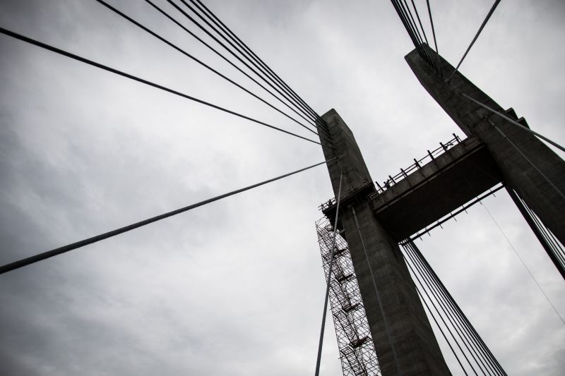 Mojú, Pará, Brasil.
uma semana da entrega da ponte União (Alça Viária)
Operários falam sobre os desafios de trabalhar em uma obra de grande importância para o Estado.
Fotos: Pedro Guerreiro / Ag. Pará <div class='credito_fotos'>Foto: Pedro Guerreiro / Ag. Pará | <a href='/midias/2020/originais/5925_70e43d67-807e-0c20-06aa-aeae81997960.jpg' download><i class='fa-solid fa-download'></i> Download</a></div>