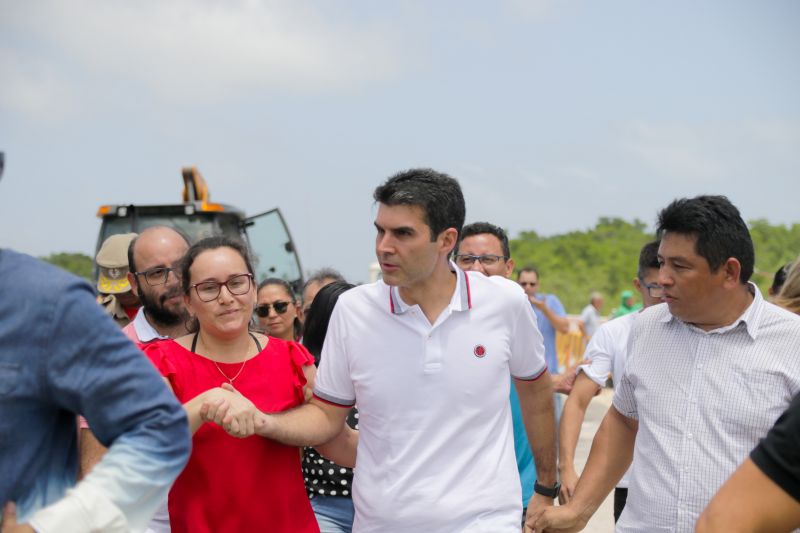 Os serviços de recuperação na ponte sobre o Rio Sampaio, na PA-444 em Salinopólis, no nordeste paraense, já estão em fase de conclusão. Ainda neste domingo (2) a via, que dá acesso à praia do Atalaia, será totalmente liberada para o tráfego de veículos. <div class='credito_fotos'>Foto: Pedro Guerreiro / Ag. Pará   |   <a href='/midias/2020/originais/5948_01584b0c-1be6-65b7-2ecc-3366e0017571.jpg' download><i class='fa-solid fa-download'></i> Download</a></div>