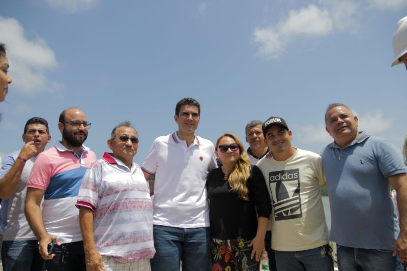 Os serviços de recuperação na ponte sobre o Rio Sampaio, na PA-444 em Salinopólis, no nordeste paraense, já estão em fase de conclusão. Ainda neste domingo (2) a via, que dá acesso à praia do Atalaia, será totalmente liberada para o tráfego de veículos. <div class='credito_fotos'>Foto: Pedro Guerreiro / Ag. Pará   |   <a href='/midias/2020/originais/5948_451049ad-a16a-ae72-bbc9-3507ced9bbaa.jpg' download><i class='fa-solid fa-download'></i> Download</a></div>