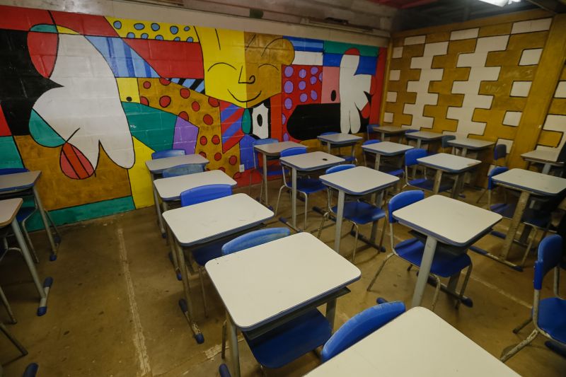 Escola eneida de Moraes <div class='credito_fotos'>Foto: Marcelo Seabra / Ag. Pará | <a href='/midias/2020/originais/5949_00c001ce-554f-453b-6bb5-633dd5d48509.jpg' download><i class='fa-solid fa-download'></i> Download</a></div>