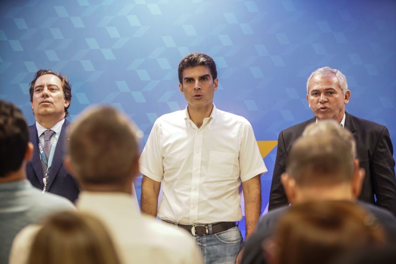 Ato de inauguração da Superintendência Executiva da Caixa Econômica Federal de Santarém. <div class='credito_fotos'>Foto: Marco Santos / Ag. Pará | <a href='/midias/2020/originais/5970_593cb5a6-1422-7374-ddb7-30623288bae6.jpg' download><i class='fa-solid fa-download'></i> Download</a></div>