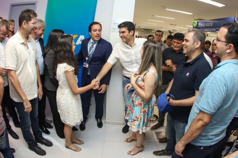 Ato de inauguração da Superintendência Executiva da Caixa Econômica Federal de Santarém. <div class='credito_fotos'>Foto: Marco Santos / Ag. Pará | <a href='/midias/2020/originais/5970_77c59e54-3823-0b04-9d46-9a3c7cc1cf30.jpg' download><i class='fa-solid fa-download'></i> Download</a></div>