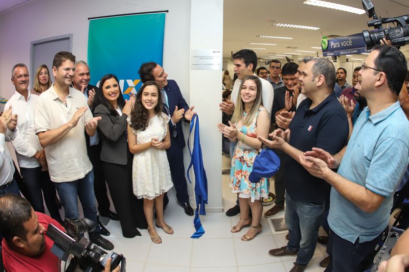 Ato de inauguração da Superintendência Executiva da Caixa Econômica Federal de Santarém. <div class='credito_fotos'>Foto: Marco Santos / Ag. Pará | <a href='/midias/2020/originais/5970_fa97ac0d-7037-6440-20da-223fcd69c721.jpg' download><i class='fa-solid fa-download'></i> Download</a></div>