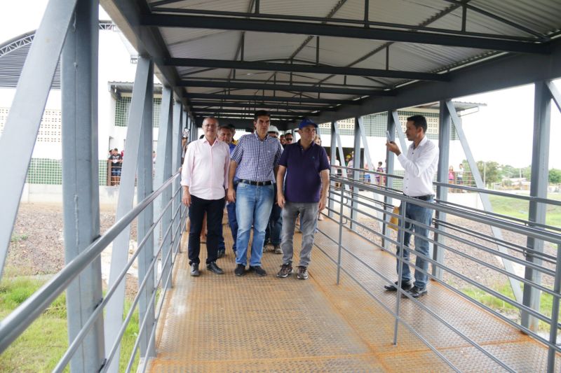 Governo do Estado entrega à população a primeira etapa do asfalto da rodovia PA-429, em Curuá. <div class='credito_fotos'>Foto: Bruno Cecim / Ag.Pará | <a href='/midias/2020/originais/5974_7d6a4af7-d396-3b05-187f-0e01e42058b6.jpg' download><i class='fa-solid fa-download'></i> Download</a></div>