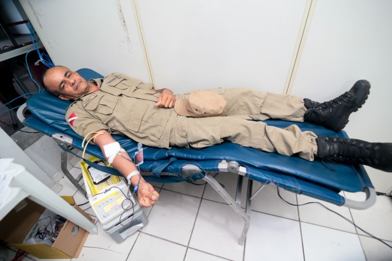 Belém 13 de fevereiro de 2020 foi realizado na manhã de hoje (13) no comando Geral do Corpo de Bombeiro uma ação em parçeria com hemopa de doação de sangue. <div class='credito_fotos'>Foto: Alex Ribeiro / Ag. Pará | <a href='/midias/2020/originais/5988_6b27c0a8-4b25-8f93-29b8-a889084dbe23.jpg' download><i class='fa-solid fa-download'></i> Download</a></div>