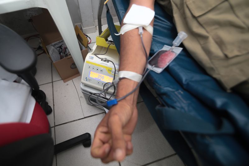 Belém 13 de fevereiro de 2020 foi realizado na manhã de hoje (13) no comando Geral do Corpo de Bombeiro uma ação em parçeria com hemopa de doação de sangue. <div class='credito_fotos'>Foto: Alex Ribeiro / Ag. Pará | <a href='/midias/2020/originais/5988_fd20ee64-e275-7a33-9f9c-7145b6f058c0.jpg' download><i class='fa-solid fa-download'></i> Download</a></div>