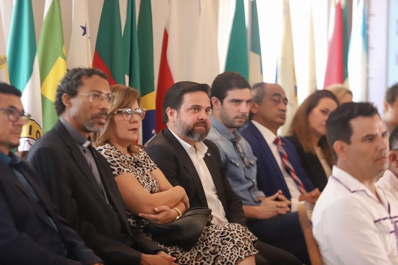 <div class='credito_fotos'>Foto: Marco Santos / Ag. Pará | <a href='/midias/2020/originais/6035_b7f3c0ea-8e21-b37b-f67c-5c8c778cc367.jpg' download><i class='fa-solid fa-download'></i> Download</a></div>