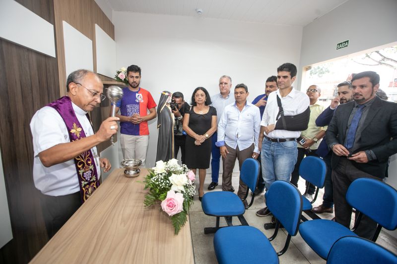 Governo do Pará entrega Hospital Regional Santa Rosa, em Abaetetuba. <div class='credito_fotos'>Foto: Marco Santos / Ag. Pará | <a href='/midias/2020/originais/6060_19000ab8-67f3-d037-73cd-28307b944ad1.jpg' download><i class='fa-solid fa-download'></i> Download</a></div>