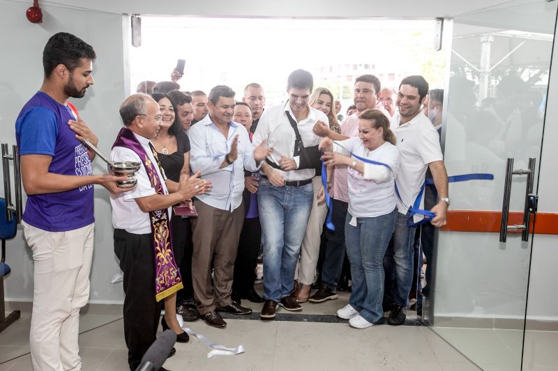 Governo do Pará entrega Hospital Regional Santa Rosa, em Abaetetuba. <div class='credito_fotos'>Foto: Marco Santos / Ag. Pará | <a href='/midias/2020/originais/6060_660cfb89-3b59-a1fa-daa6-79710574a05a.jpg' download><i class='fa-solid fa-download'></i> Download</a></div>