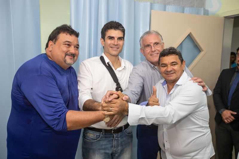 Governo do Pará entrega Hospital Regional Santa Rosa, em Abaetetuba. <div class='credito_fotos'>Foto: Marco Santos / Ag. Pará | <a href='/midias/2020/originais/6060_a9b4821c-b735-8c30-2c1d-0b2479f47b08.jpg' download><i class='fa-solid fa-download'></i> Download</a></div>