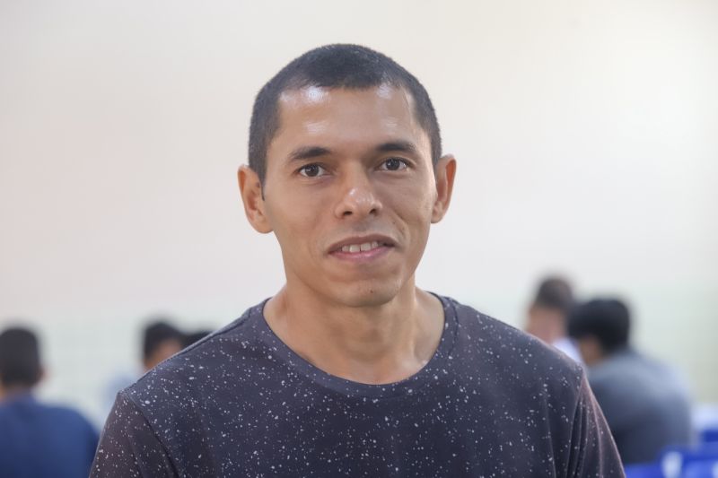 Diretor da escola, Rosinaldo Oliveira