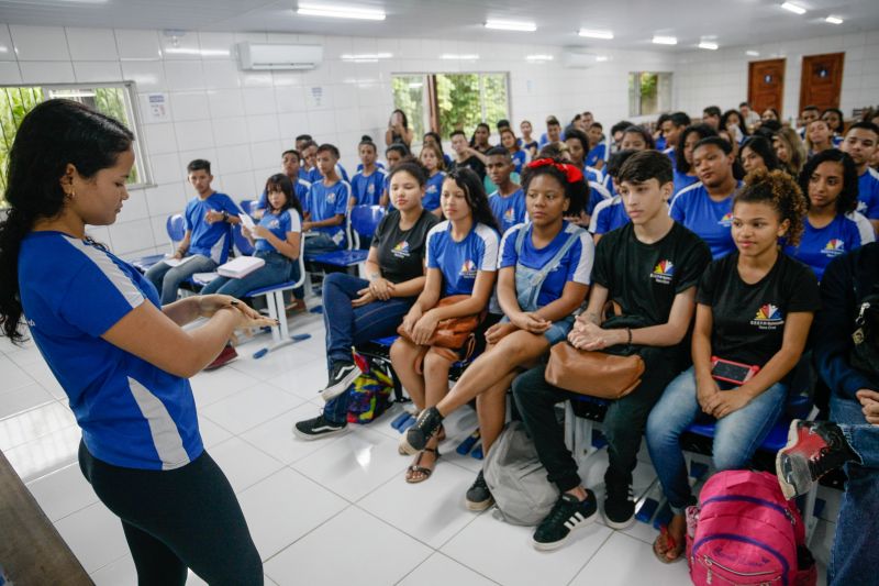 Precaucoes Corona Virus nas Escolas. <div class='credito_fotos'>Foto: Jader Paes / Agência Pará | <a href='/midias/2020/originais/6080_79b079a7-7de4-b3b3-38ca-958f57d76c58.jpg' download><i class='fa-solid fa-download'></i> Download</a></div>