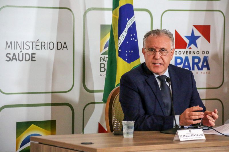 Coletiva  com o governo do estado. Novas Medidas Coronavírus <div class='credito_fotos'>Foto: Bruno Cecim / Ag.Pará   |   <a href='/midias/2020/originais/6100_8e473fb9-2d85-ff7f-5020-3f7b0d5f36cc.jpg' download><i class='fa-solid fa-download'></i> Download</a></div>