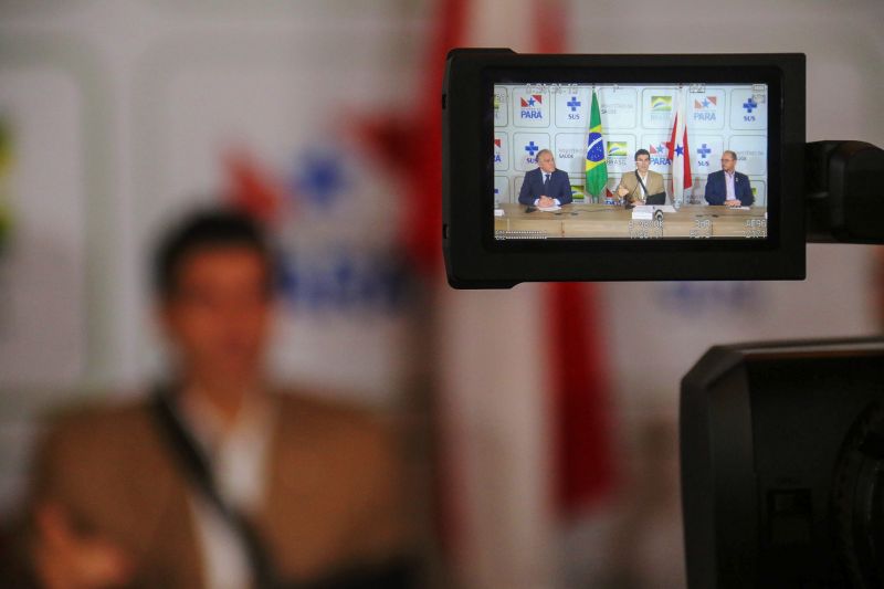 Coletiva com o governo do estado. Novas Medidas Coronavírus <div class='credito_fotos'>Foto: Bruno Cecim / Ag.Pará | <a href='/midias/2020/originais/6100_c290f505-6033-06a1-fd51-5783ccde379b.jpg' download><i class='fa-solid fa-download'></i> Download</a></div>