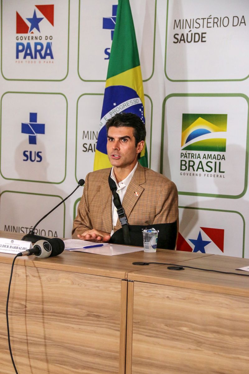 Coletiva  com o governo do estado. Novas Medidas Coronavírus <div class='credito_fotos'>Foto: Bruno Cecim / Ag.Pará   |   <a href='/midias/2020/originais/6100_ee55c510-42c1-39a8-a722-b4fca202e4c0.jpg' download><i class='fa-solid fa-download'></i> Download</a></div>