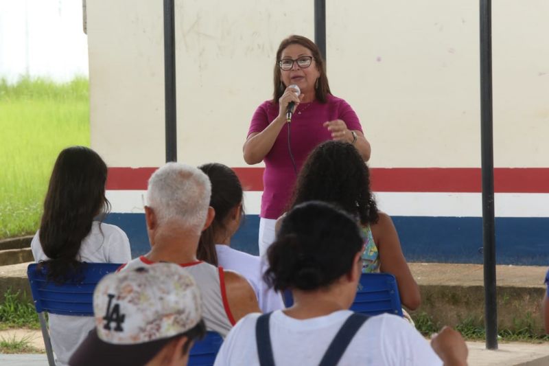 Regina Alves (seduc) <div class='credito_fotos'>Foto: Alex Ribeiro / Ag. Pará   |   <a href='/midias/2020/originais/6147_81643c54-b65f-aa58-548f-eeb5e337a8f4.jpg' download><i class='fa-solid fa-download'></i> Download</a></div>