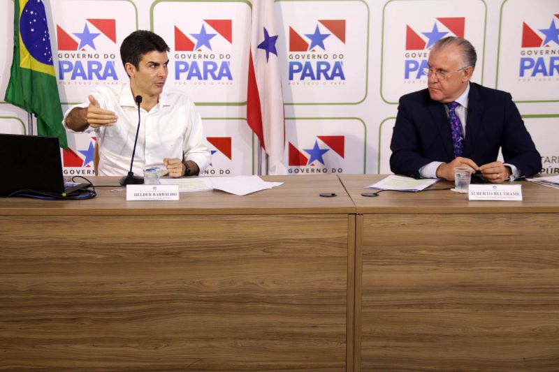 Coletiva com Governador do Estado do ParÃ¡ Helder Barbalho <div class='credito_fotos'>Foto: Bruno Cecim / Ag.Pará   |   <a href='/midias/2020/originais/6206_4d0d1c08-fbda-6a95-a4df-46f71bf33386.jpg' download><i class='fa-solid fa-download'></i> Download</a></div>