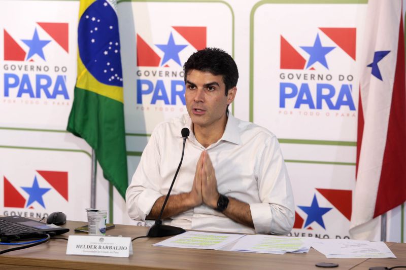 Coletiva com Governador do Estado do Pará Helder Barbalho <div class='credito_fotos'>Foto: Bruno Cecim / Ag.Pará | <a href='/midias/2020/originais/6206_52268120-0130-e557-2b6c-be4bf20147e6.jpg' download><i class='fa-solid fa-download'></i> Download</a></div>