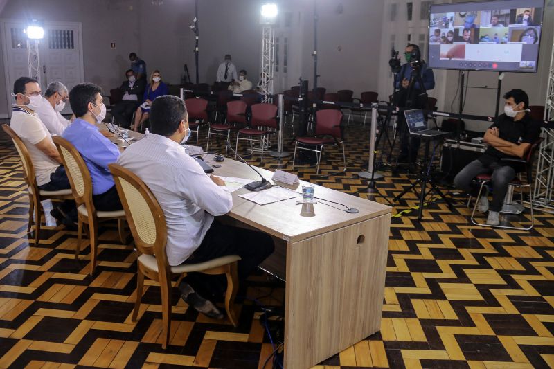 Videoconferencia Prefeitos Consorcio Belo Monte - Foto Bruno Cecim <div class='credito_fotos'>Foto: Bruno Cecim / Ag.Pará   |   <a href='/midias/2020/originais/6213_8657ece8-24ed-0a01-9c73-fc147cfa7769.jpg' download><i class='fa-solid fa-download'></i> Download</a></div>