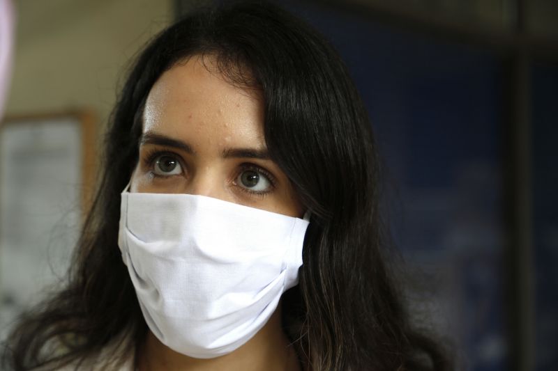 Maitê Gadelha, formanda de medicina - Uepa Belém
<div class='credito_fotos'>Foto: Nailana Thiely / Ascom Uepa | <a href='/midias/2020/originais/6246_9c5b4285-5339-05f3-1121-9020ea49abd1.jpg' download><i class='fa-solid fa-download'></i> Download</a></div>