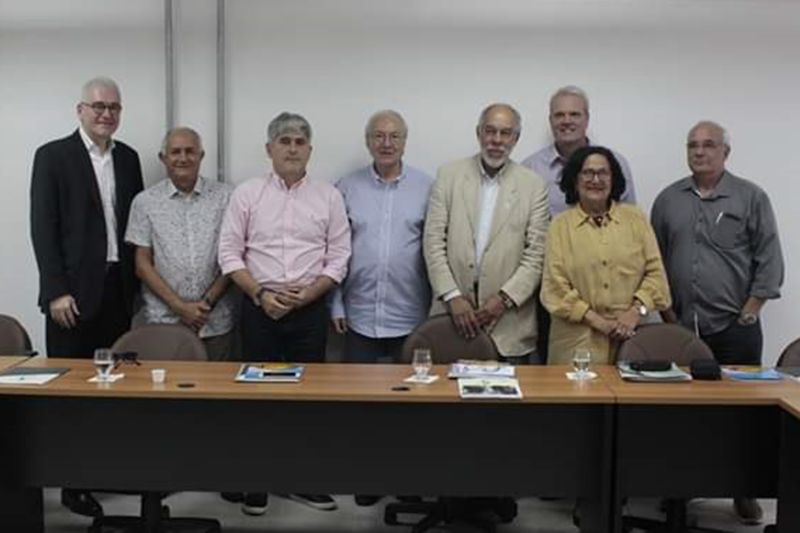 Alguns integrantes do Conselho de Administraçao da Biotec_entre eles o titular da Sectet <div class='credito_fotos'>Foto: Divulgação   |   <a href='/midias/2020/originais/6262_67a9b4f4-9c68-8b23-380e-e1aeee0fdf93.jpg' download><i class='fa-solid fa-download'></i> Download</a></div>