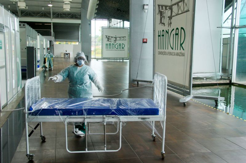 40 novas camas, próprias para utilização em Unidade de Tratamento Intensivo (UTI), foram entregues hoje no Hospital de Campanha de Belém.  <div class='credito_fotos'>Foto: Marcelo Seabra / Ag. Pará   |   <a href='/midias/2020/originais/6281_541d1183-ef9c-01a6-2b68-6512858b3629.jpg' download><i class='fa-solid fa-download'></i> Download</a></div>